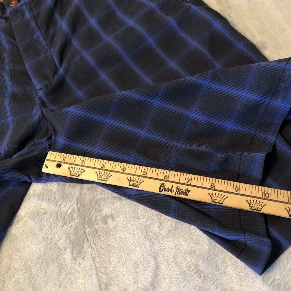 Tommy‎ Bahama Paradise Tech Shorts Mens 35 Blue Plaid Nylon Spandex Golf *Stains - Picture 16 of 16